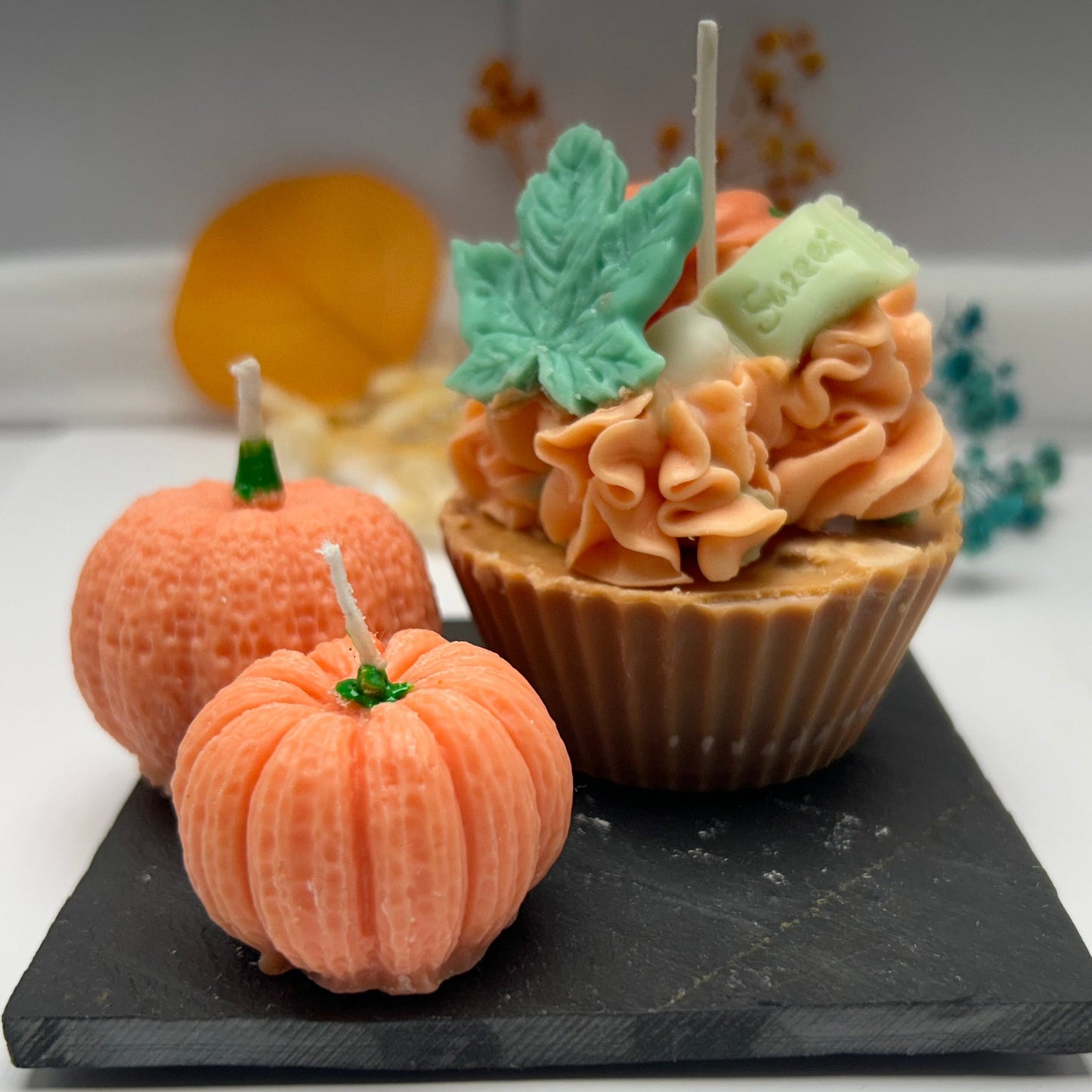 Kerzenset - Halloweencupcake mit 2 Kürbissen